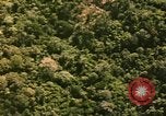 Image missions de frappe aérienne en Asie du Sud-Est, 1967, de la seconde 38 séquences d'archives historiques vidéo 65675057952