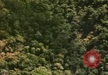 Image missions de frappe aérienne en Asie du Sud-Est, 1967, de la seconde 44 séquences d'archives historiques vidéo 65675057952
