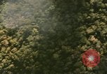 Image missions de frappe aérienne en Asie du Sud-Est, 1967, de la seconde 56 séquences d'archives historiques vidéo 65675057952