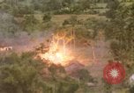 Standbild Air Strike Missionen Vietnam, 1967, aus Sekunde 16 historischem Filmmaterial Videoclip 65675057953