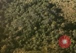 Standbild Air Strike Missionen Vietnam, 1967, aus Sekunde 6 historischem Filmmaterial Videoclip 65675057954
