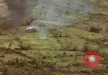 Standbild Air Strike Missionen Vietnam, 1967, aus Sekunde 30 historischem Filmmaterial Videoclip 65675057955