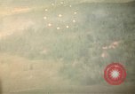 Standbild Air Strike Missionen Südostasien, 1967, aus Sekunde 49 historischem Filmmaterial Videoclip 65675057956