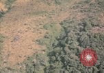 Standbild Air Strike Missionen Südostasien, 1967, aus Sekunde 16 historischem Filmmaterial Videoclip 65675057957