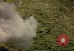 Standbild Air Strike Missionen Vietnam, 1967, aus Sekunde 36 historischem Filmmaterial Videoclip 65675057958