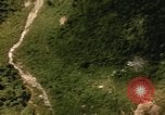 Standbild Air Strike Missionen Vietnam, 1967, aus Sekunde 61 historischem Filmmaterial Videoclip 65675057958