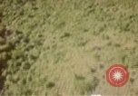 Standbild Air Strike Missionen Vietnam, 1967, aus Sekunde 8 historischem Filmmaterial Videoclip 65675057959