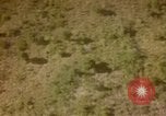 Standbild Air Strike Missionen Vietnam, 1967, aus Sekunde 27 historischem Filmmaterial Videoclip 65675057959