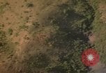 Standbild Air Strike Missionen Vietnam, 1967, aus Sekunde 53 historischem Filmmaterial Videoclip 65675057959