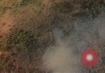 Standbild Air Strike Missionen Vietnam, 1967, aus Sekunde 57 historischem Filmmaterial Videoclip 65675057959
