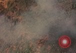 Standbild Air Strike Missionen Vietnam, 1967, aus Sekunde 61 historischem Filmmaterial Videoclip 65675057959