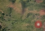 Standbild Air Strike Missionen Vietnam, 1967, aus Sekunde 30 historischem Filmmaterial Videoclip 65675057960