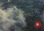 Standbild Air Strike Missionen Vietnam, 1967, aus Sekunde 14 historischem Filmmaterial Videoclip 65675057961