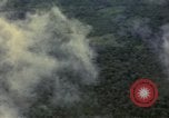 Standbild Air Strike Missionen Vietnam, 1967, aus Sekunde 15 historischem Filmmaterial Videoclip 65675057961