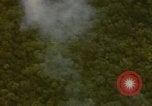 Standbild Air Strike Missionen Vietnam, 1967, aus Sekunde 36 historischem Filmmaterial Videoclip 65675057961