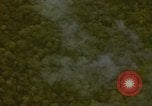 Standbild Air Strike Missionen Vietnam, 1967, aus Sekunde 38 historischem Filmmaterial Videoclip 65675057961