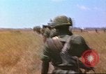 Immagine di 49della brigata di fanteria Binh Phuoc Vietnam, 1970, secondo 44 filmato di repertorio 65675057982