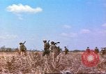 Immagine di 49della brigata di fanteria Binh Phuoc Vietnam, 1970, secondo 56 filmato di repertorio 65675057982