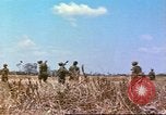 Immagine di 49della brigata di fanteria Binh Phuoc Vietnam, 1970, secondo 61 filmato di repertorio 65675057982