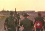 Immagine di 49della brigata di fanteria Binh Phuoc Vietnam, 1970, secondo 52 filmato di repertorio 65675057985