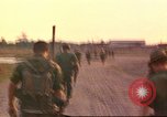 Immagine di 49della brigata di fanteria Binh Phuoc Vietnam, 1970, secondo 58 filmato di repertorio 65675057985