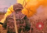 Standbild 60 Infanterie Regiment Rach Kien Vietnam, 1970, aus Sekunde 62 historischem Filmmaterial Videoclip 65675057987