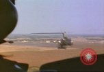 Image 60e Régiment d'infanterie Rach Kien Vietnam, 1970, de la seconde 56 séquences d'archives historiques vidéo 65675057989