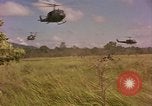 Standbild 101st Airborne Division Südostasien, 1966, aus Sekunde 32 historischem Filmmaterial Videoclip 65675057994