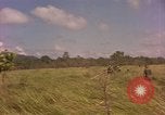 Standbild 101st Airborne Division Südostasien, 1966, aus Sekunde 38 historischem Filmmaterial Videoclip 65675057994
