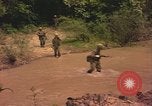 Standbild 101st Airborne Division Südostasien, 1966, aus Sekunde 49 historischem Filmmaterial Videoclip 65675057994