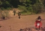 Standbild 101st Airborne Division Südostasien, 1966, aus Sekunde 52 historischem Filmmaterial Videoclip 65675057994