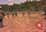Standbild 101st Airborne Division Südostasien, 1966, aus Sekunde 57 historischem Filmmaterial Videoclip 65675057994