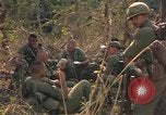 Standbild 101st Airborne Division Südostasien, 1966, aus Sekunde 22 historischem Filmmaterial Videoclip 65675057995