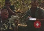 Standbild 101st Airborne Division Südostasien, 1966, aus Sekunde 42 historischem Filmmaterial Videoclip 65675057995