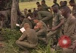Standbild 101st Airborne Division Südostasien, 1966, aus Sekunde 26 historischem Filmmaterial Videoclip 65675057996