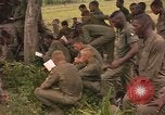 Standbild 101st Airborne Division Südostasien, 1966, aus Sekunde 27 historischem Filmmaterial Videoclip 65675057996