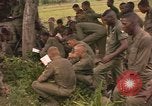 Standbild 101st Airborne Division Südostasien, 1966, aus Sekunde 28 historischem Filmmaterial Videoclip 65675057996