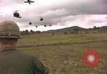 Standbild 101st Airborne Division Südostasien, 1966, aus Sekunde 45 historischem Filmmaterial Videoclip 65675057996