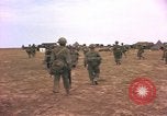 Standbild 101st Airborne Division Südostasien, 1966, aus Sekunde 13 historischem Filmmaterial Videoclip 65675057997