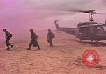 Standbild 101st Airborne Division Südostasien, 1966, aus Sekunde 30 historischem Filmmaterial Videoclip 65675057997