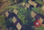 Standbild Luftangriffe Südostasien, 1962, aus Sekunde 26 historischem Filmmaterial Videoclip 65675058003