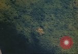 Standbild Luftangriffe Südostasien, 1962, aus Sekunde 52 historischem Filmmaterial Videoclip 65675058004