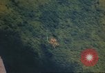Standbild Luftangriffe Südostasien, 1962, aus Sekunde 53 historischem Filmmaterial Videoclip 65675058004