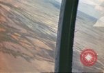 Standbild Luftangriffe Südostasien, 1962, aus Sekunde 61 historischem Filmmaterial Videoclip 65675058005