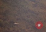 Standbild Luftangriffe Südostasien, 1962, aus Sekunde 18 historischem Filmmaterial Videoclip 65675058007