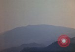 Standbild Luftangriffe Südostasien, 1962, aus Sekunde 49 historischem Filmmaterial Videoclip 65675058007