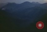 Standbild Luftangriffe Südostasien, 1962, aus Sekunde 55 historischem Filmmaterial Videoclip 65675058007
