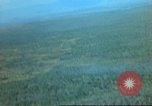 Standbild Luftangriffe Südostasien, 1962, aus Sekunde 37 historischem Filmmaterial Videoclip 65675058008