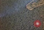 Standbild Luftangriffe Südostasien, 1962, aus Sekunde 46 historischem Filmmaterial Videoclip 65675058008