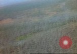 Standbild Luftangriffe Südostasien, 1962, aus Sekunde 54 historischem Filmmaterial Videoclip 65675058008